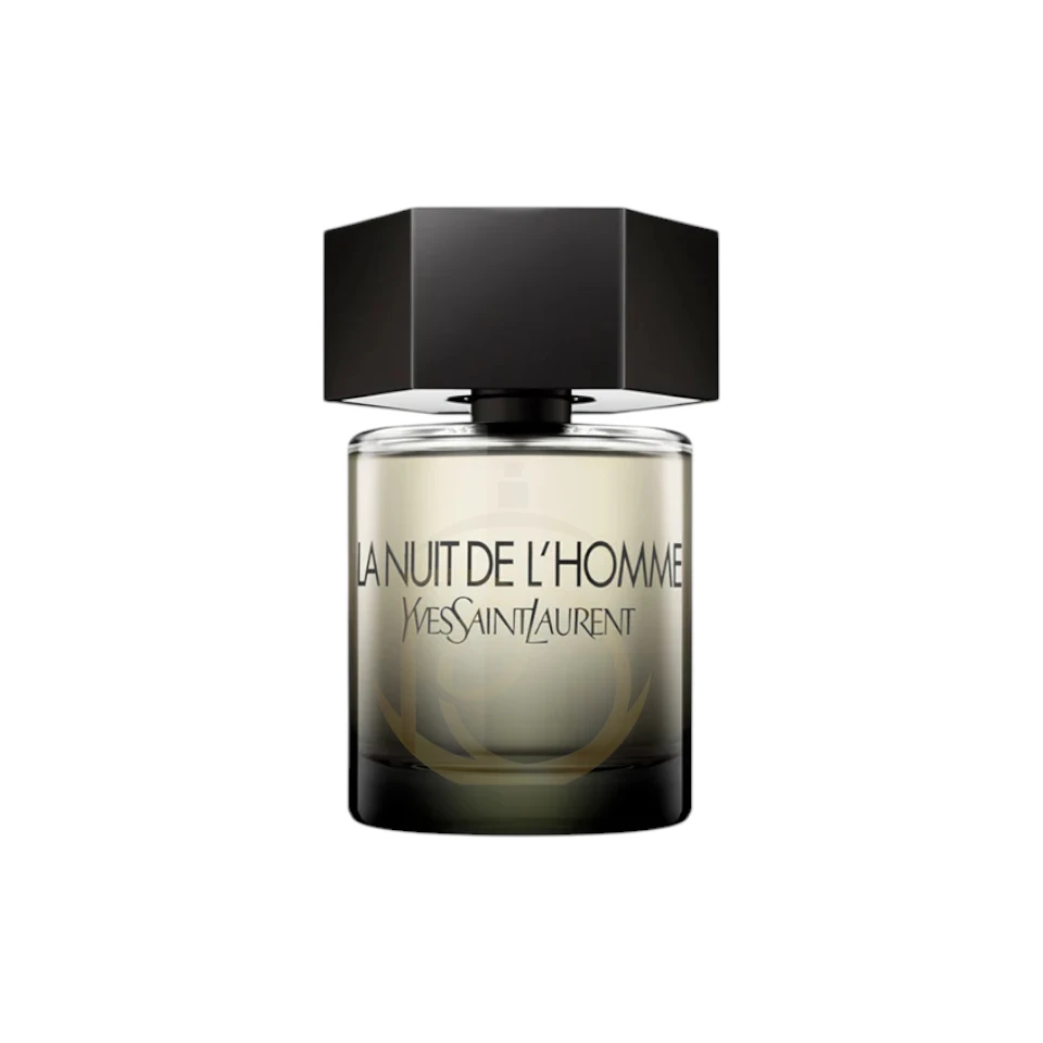 La Nuit De L´Homme Eau de Toilette combina cardamomo, lavanda y vetiver en una fragancia masculina seductora, elegante y profundamente envolvente.
