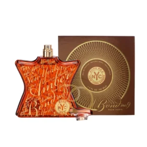 No 9 New York Amber: Ámbar, sándalo y cardamomo. La elegancia opulenta de la noche.