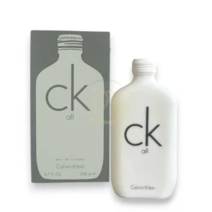 Frasco blanco opaco y cilíndrico del perfume CK All de Calvin Klein sobre fondo claro.