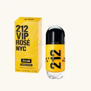 Perfume femenino y sofisticado con notas frutales, florales y amaderadas.