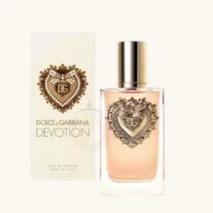 Perfume femenino elegante y apasionado con notas cítricas, florales y base cálida de vainilla.