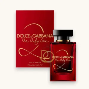 Perfume femenino sofisticado y apasionado con notas frutales, florales y base cálida de ámbar.