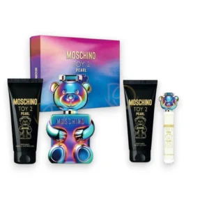 Estuche de perfume Moschino Toy 2 Pearl con el icónico osito en acabado tornasolado y productos.