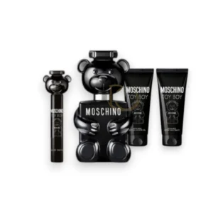 Estuche de 4 piezas Moschino Toy Boy con el icónico osito negro lacado y productos de cuidado diario.