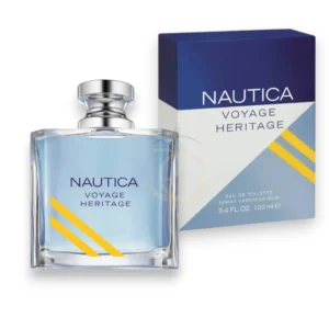 Frasco de cristal transparente con el líquido azul intenso del perfume Voyage Heritage Nautica y su diseño clásico.