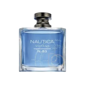 Frasco de cristal curvado con líquido azul intenso del perfume Voyage N-83 Nautica y su icónico diseño marinero.