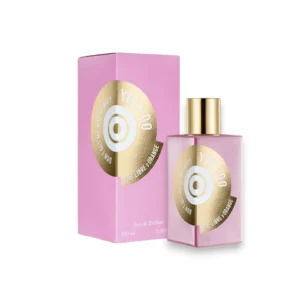Perfume romántico con notas florales, cacao y almizcle, ideal para momentos de ternura.