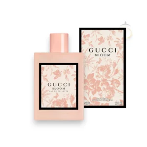 Elegante frasco de cristal rosa pálido de diseño minimalista del perfume Gucci Bloom EDT.