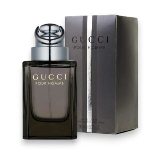 Perfume masculino elegante y clásico, con frescura cítrica y base cálida que transmite carácter.