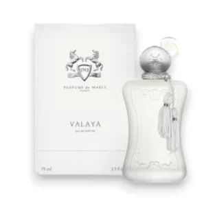Luminoso frasco de Parfums de Marly Valaya, la esencia de la pureza y la sofisticación femenina