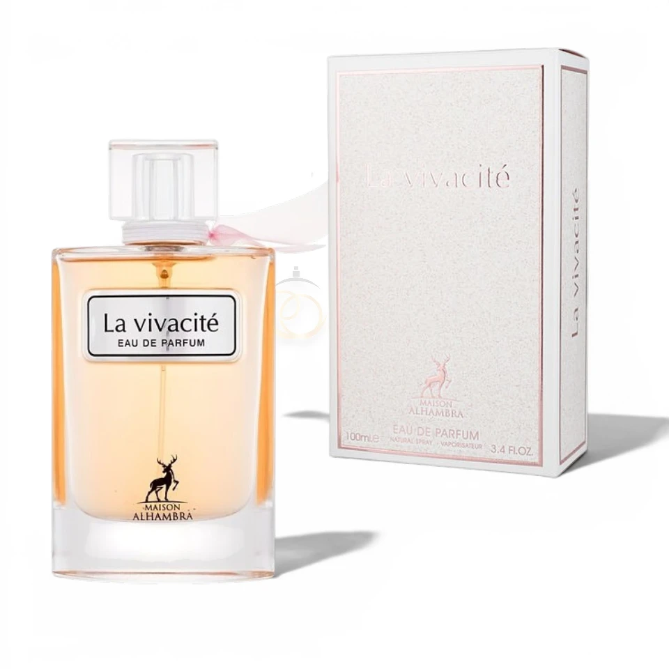 Frasco de perfume femenino de cristal transparente con un diseño minimalista, elegante y luminoso.