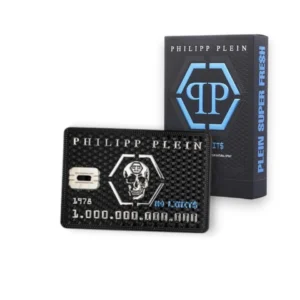 Frasco de No Limit$ Super Fre$h Parfums en forma de tarjeta de crédito negra y azul, lujo extremo.