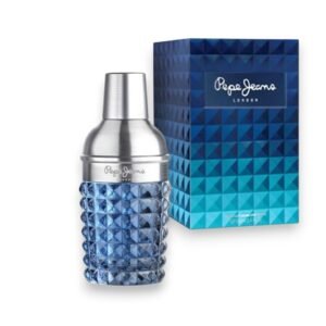 Original frasco de Pepe Jeans Men Eau de Toilette en forma de coctelera azul tallada en cristal.