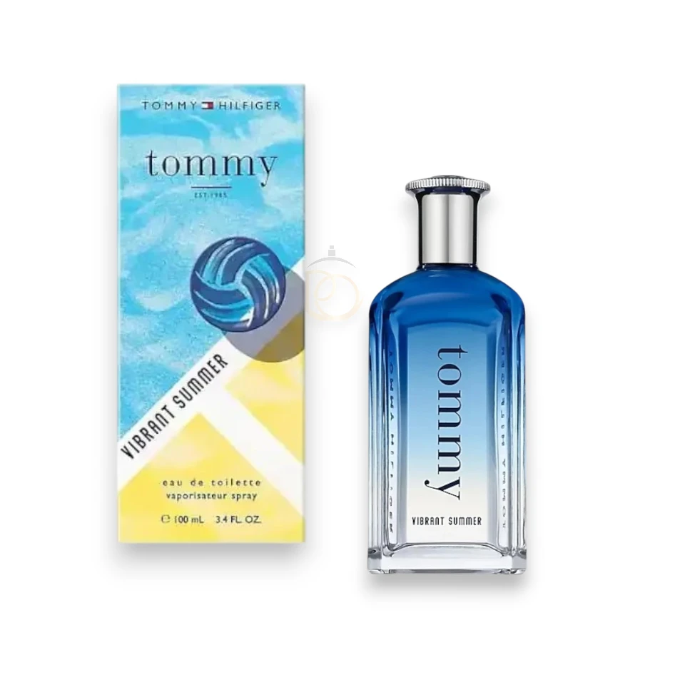 Perfume fresco y juvenil con notas cítricas, florales y marinas.