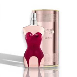 Frasco de perfume con silueta de corsé femenino texturizado sobre un fondo elegante y luminoso.