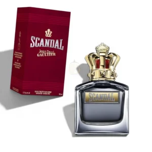 Frasco de vidrio pesado de JPG Scandal Pour Homme EDT coronado con un diseño de trofeo dorado.