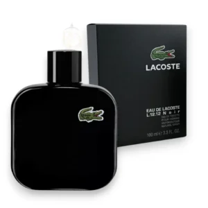 Elegante frasco negro de L12 Noir Lacoste, reflejando el misterio y la calidez de su aroma nocturno.
