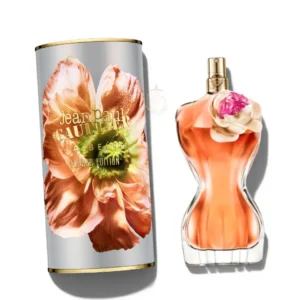 Perfume femenino con frutas, flores y vainilla, elegante y versátil para todo momento.