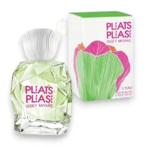 Perfume femenino con frescura cítrica, corazón floral y base cálida amaderada.