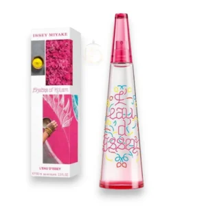 Perfume fresco y especiado con cítricos, jazmín y maderas.