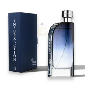 Perfume masculino con notas frutales, florales y amaderadas, elegante y versátil.