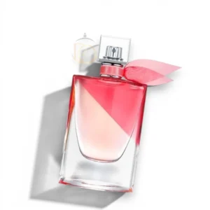 La Vie Est Belle En Rose EDT, fragancia femenina fresca y luminosa con notas frutales y florales.