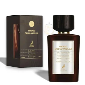 Frasco de perfume Smoked Oud And Vanilla en cristal ahumado oscuro sobre una base de madera noble.
