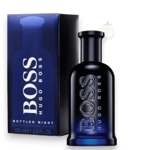 Frasco de Boss Bottled Night EDT en cristal con degradado de azul medianoche a negro sofisticado.