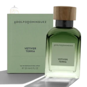 Fragancia fresca y elegante con vetiver, cítricos y base cálida amaderada.